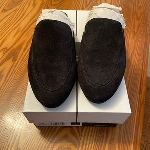 Seychelles Between Us Mules